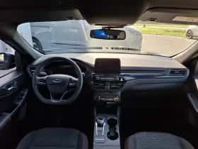 Ford Kuga thumbnail 10