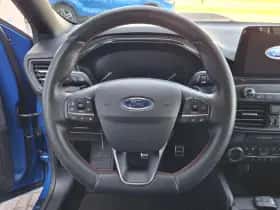 Ford Focus thumbnail 12