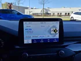 Ford Focus thumbnail 16