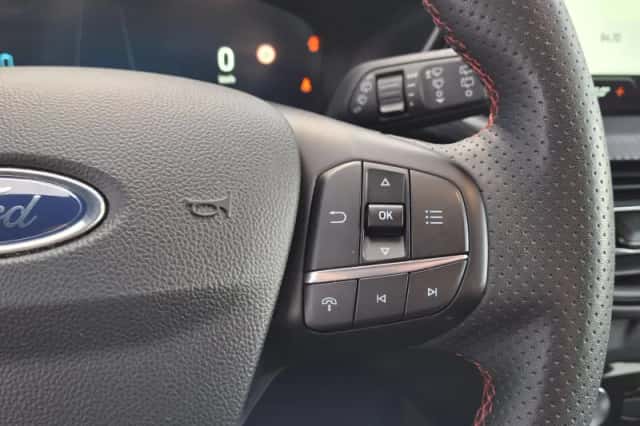 Ford Kuga (2024) thumbnail 13