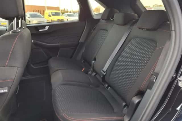 Ford Kuga (2024) thumbnail 9