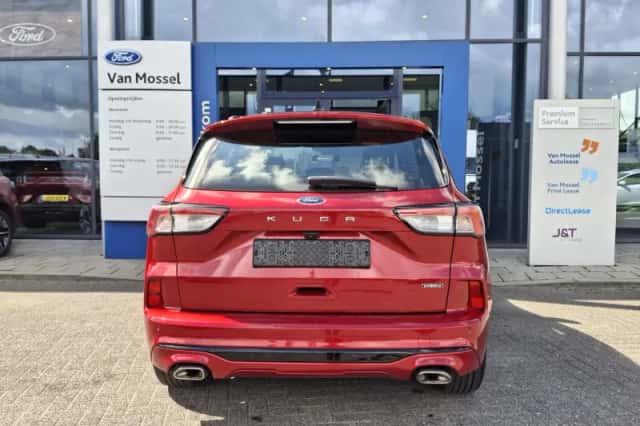 Ford Kuga (2021) thumbnail 6