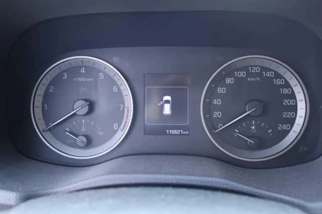 Hyundai Tucson (2017) thumbnail 5