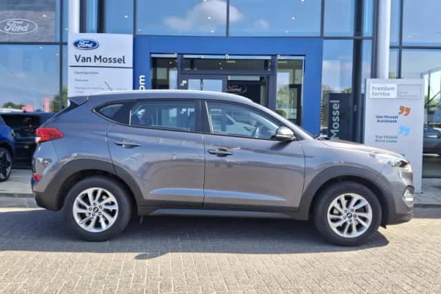 Hyundai Tucson (2017) thumbnail 6