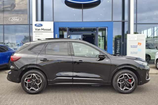 Ford Kuga (2025) thumbnail 5
