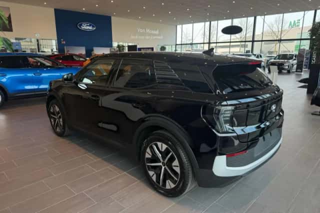 Ford Explorer (2026) thumbnail 2