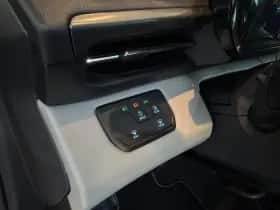 Ford Explorer thumbnail 17