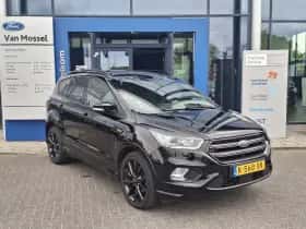 Ford Kuga thumbnail 3