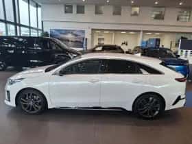 Kia Proceed thumbnail 3