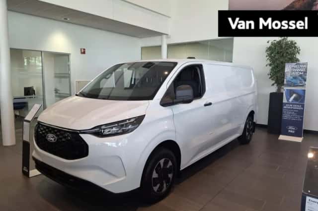 Ford E-Transit Custom (2026) thumbnail 1