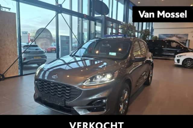 Ford Kuga (2021) thumbnail 1