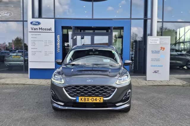 Ford Kuga (2022) thumbnail 2