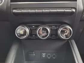 Renault Captur (2021) thumbnail 20