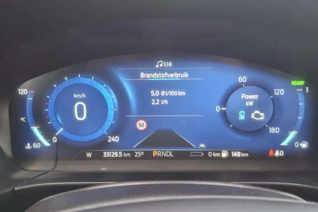 Ford Kuga (2022) thumbnail 16