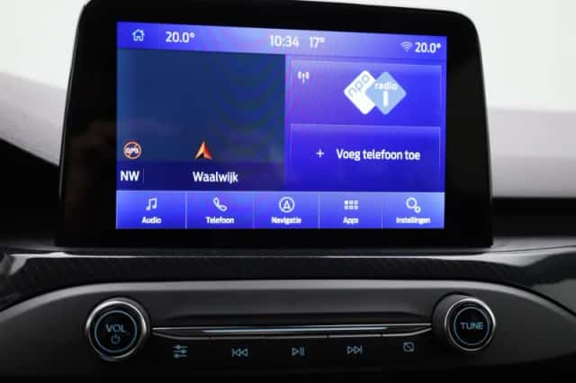 Ford Focus (2022) thumbnail 18