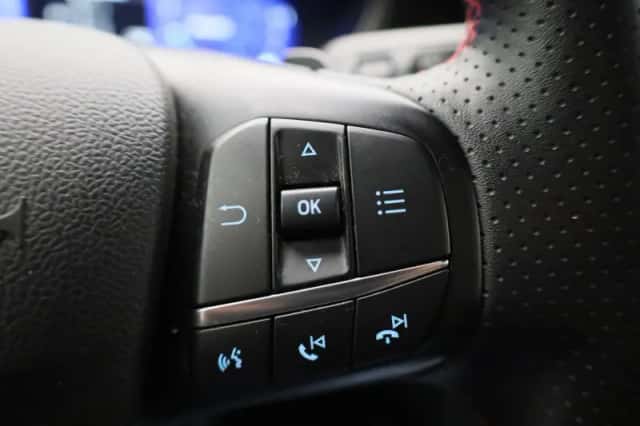 Ford Focus (2022) thumbnail 19