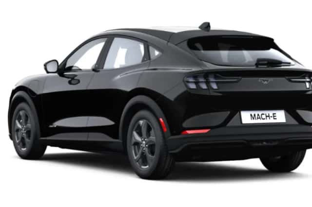 Ford Mustang Mach-E (2026) thumbnail 8
