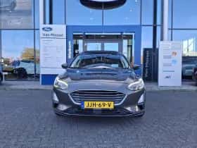 Ford Focus thumbnail 2