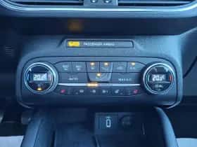 Ford Focus thumbnail 23