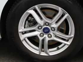 Ford Focus thumbnail 12
