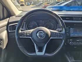 Nissan Qashqai thumbnail 12