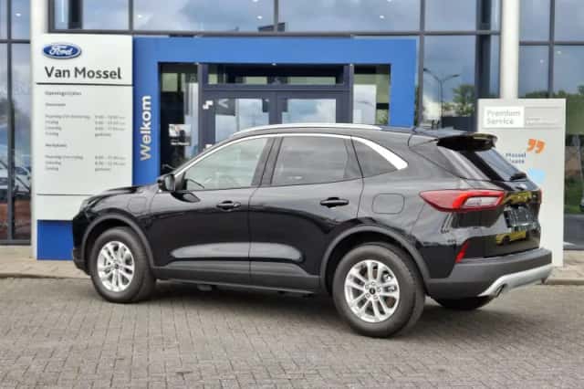 Ford Kuga (2026) thumbnail 4