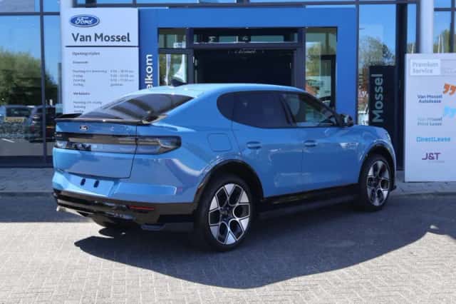 Ford Capri (2026) thumbnail 4