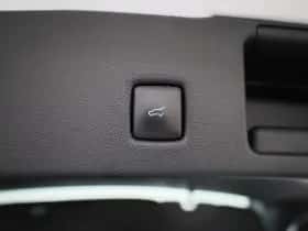 Ford Kuga thumbnail 12