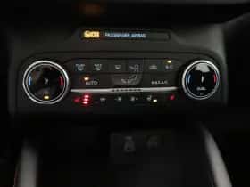 Ford Kuga thumbnail 23