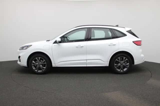 Ford Kuga (2023) thumbnail 4