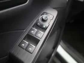 Ford Kuga thumbnail 31