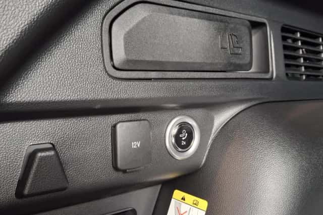 Ford Kuga (2026) thumbnail 8