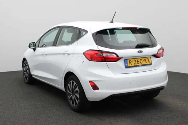 Ford Fiesta (2022) thumbnail 2