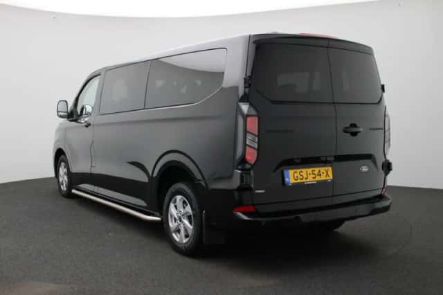 Ford Transit Custom (2024) thumbnail 2