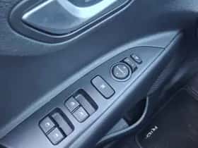 Kia Rio thumbnail 21