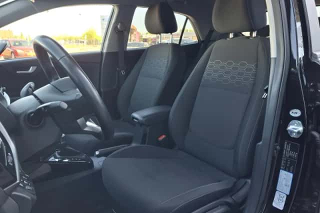 Kia Rio (2021) thumbnail 8