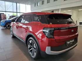 Ford Explorer thumbnail 2