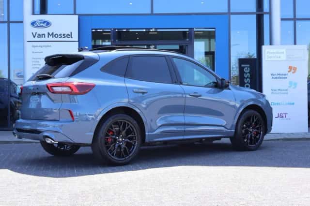 Ford Kuga (2026) thumbnail 2