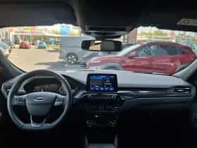 Ford Kuga thumbnail 13