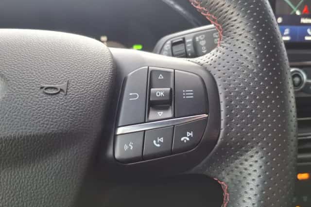 Ford Kuga (2021) thumbnail 16