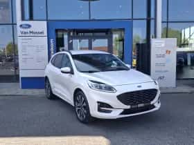 Ford Kuga thumbnail 3