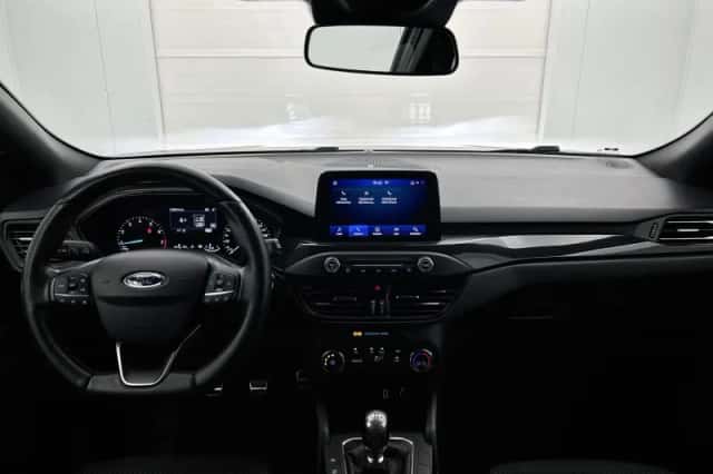 Ford Focus (2018) thumbnail 17