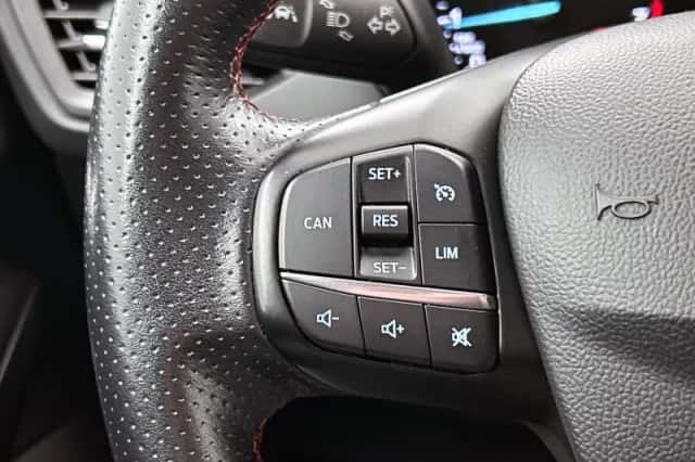 Ford Focus (2018) thumbnail 27