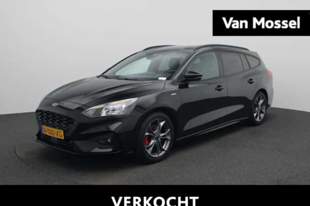 Ford Focus (2022) thumbnail 1