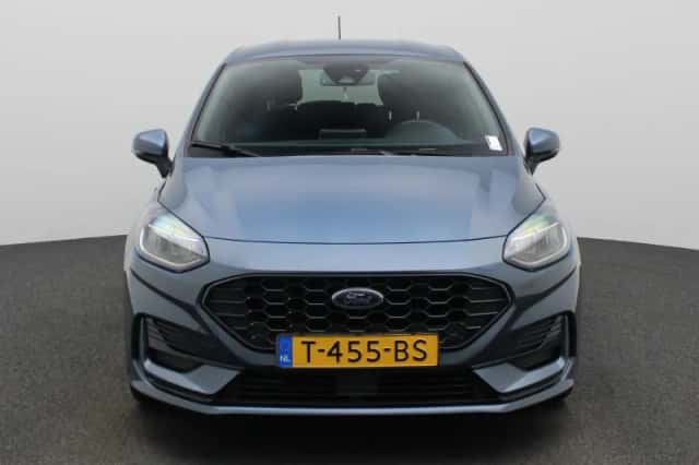 Ford Fiesta (2023) thumbnail 3