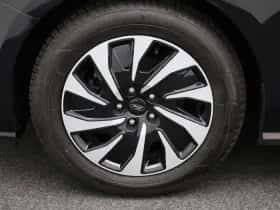 Ford Focus (2022) thumbnail 12