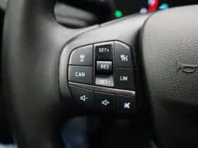 Ford Focus (2022) thumbnail 18