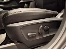 Ford Kuga thumbnail 12