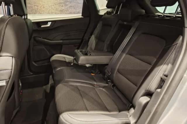 Ford Kuga (2022) thumbnail 13