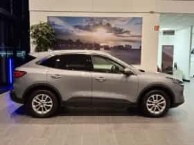 Ford Kuga thumbnail 3